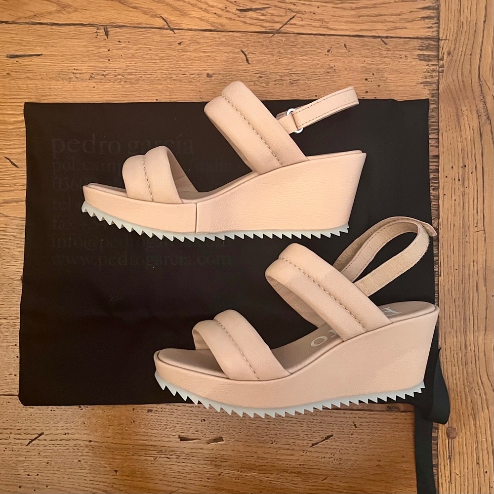 New in Box Pedro Garcia Fioralba Wedge Sandal in Arcilla Pebble Nappa - 40 - Picture 6 of 12